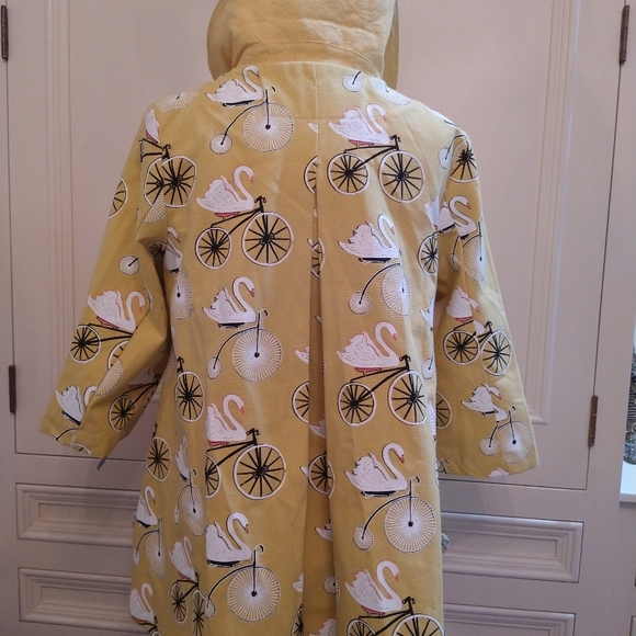 Love Dove by Grace Swing Jacket Yellow Swans on Bikes Size M 100% cotton NWT - Picture 6 of 11